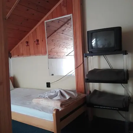 Hostel Plaza *
